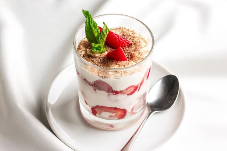 Erdbeer-Joghurt Dessert – leicht und lecker